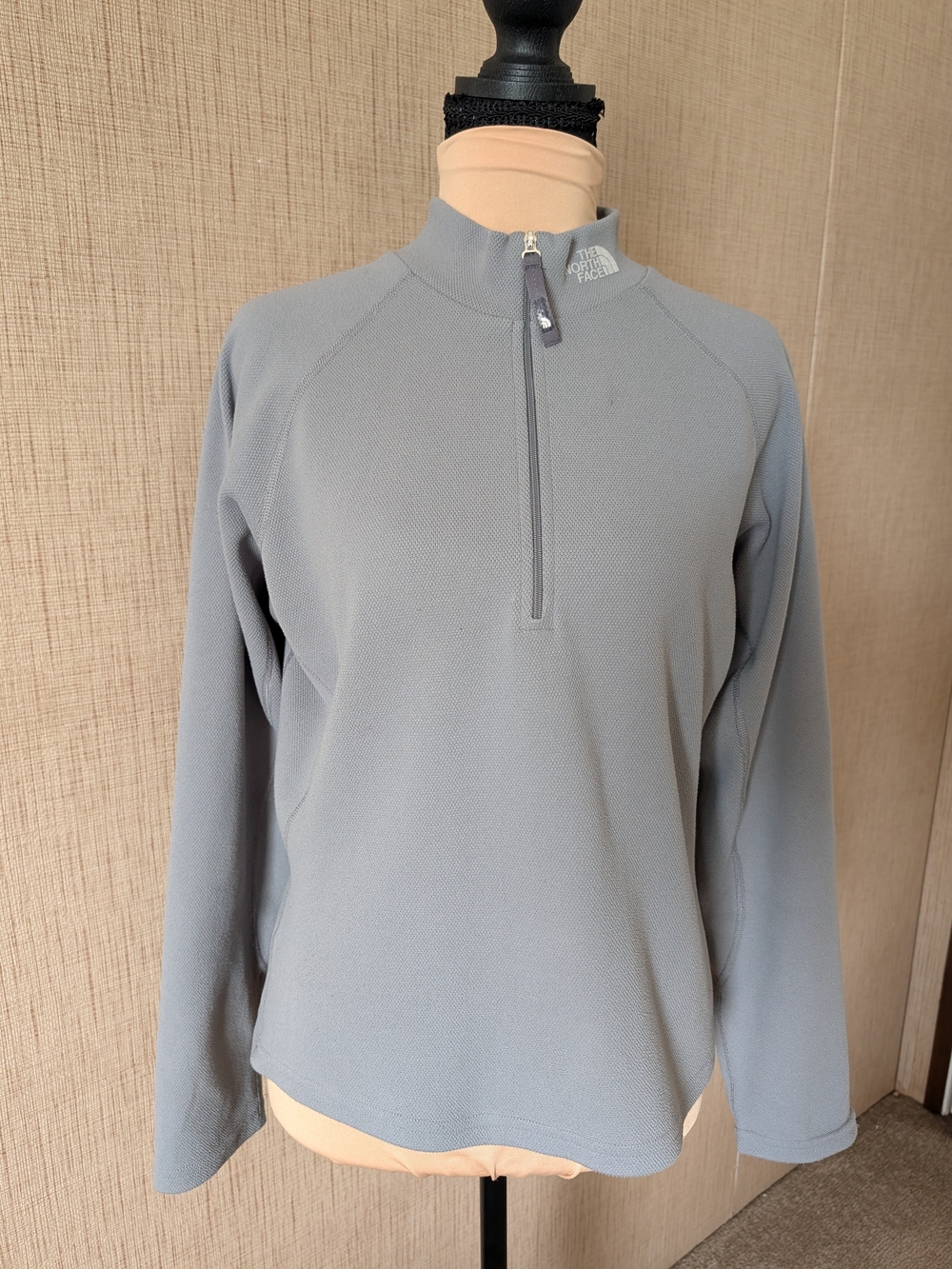 The North Face Flight Series Men’s Light Gray Half-Zip Pullover